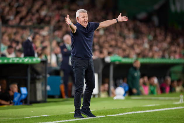 October 11, 2026, Santander, Cantabria, Spain: Javier Aguirre head coach of Valencia CF reacts during the LaLiga EA Sports match between Real Racing Club de Santander and Valencia CF at Campos de de El Sardinero on October 11, 2026, in Santander, Spain. Real Racing Club De Santander V Valencia CF - LaLiga EA Sports  - ZUMAa181 20261011_zaa_a181_367 Copyright: xRicardoxLarreinax