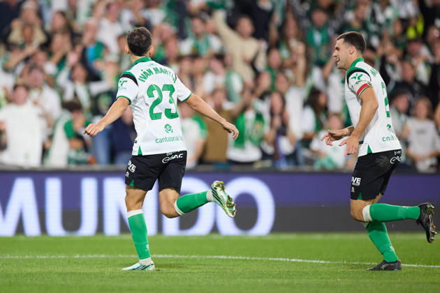 October 11, 2026, Santander, Cantabria, Spain: Ivan Martin of Real Racing Club de Santander celebrates after scoring the team s second goal during the LaLiga EA Sports match between Real Racing Club de Santander and Valencia CF at Campos de de El Sardinero on October 11, 2026, in Santander, Spain. Real Racing Club De Santander V Valencia CF - LaLiga EA Sports  - ZUMAa181 20261011_zaa_a181_374 Copyright: xRicardoxLarreinax