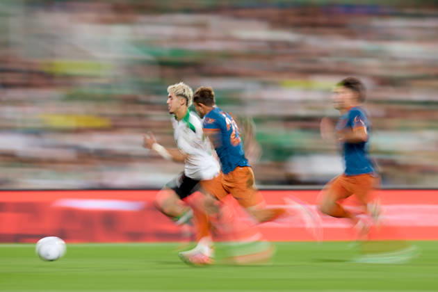October 11, 2026, Santander, Cantabria, Spain: Yassir Zabiri of Real Racing Club de Santander competes for the ball with Pablo Maffeo of Valencia CF during the LaLiga EA Sports match between Real Racing Club de Santander and Valencia CF at Campos de de El Sardinero on October 11, 2026, in Santander, Spain. Real Racing Club De Santander V Valencia CF - LaLiga EA Sports - ZUMAa181 20261011_zaa_a181_380 Copyright: xRicardoxLarreinax