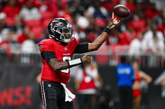 ATLANTA, GA - OCTOBER 11: Atlanta quarterback Michael Penix Jr. (9) passes the ball during the NFL, American Football Herren, USA game between the Baltimore Ravens and the Atlanta Falcons on October 11th, 2026 at Mercedes-Benz Stadium in Atlanta, GA. (Photo by Rich von Biberstein Icon Sportswire) NFL: OCT 11 Ravens at Falcons EDITORIAL USE ONLY Icon261011010