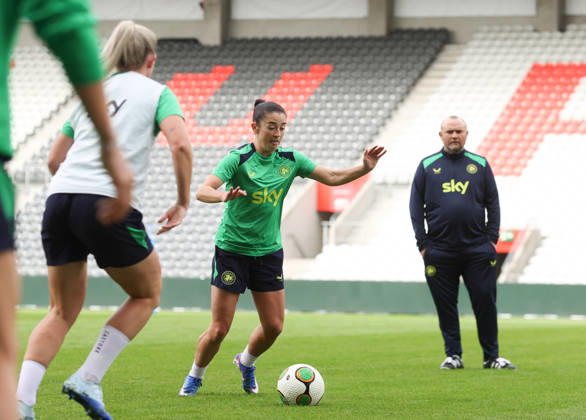 Football, women, the Republic of Ireland women’s national team, training