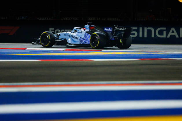October 11, 2026, Singapore, Singapore: Nico Hulkenberg of Germany drives the (27) Audi Revolut F1 Team R26 during the F1 Grand Prix of Singapore at the Marina Bay Street Circuit. Singapore Singapore - ZUMAs197 20261011_aaa_s197_824 Copyright: xGeorgexHitchensx