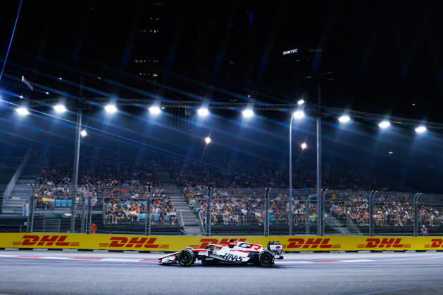 October 11, 2026, Singapore, Singapore: Esteban Ocon of France drives the (31) TGR Haas F1 Team VF-26 during the F1 Grand Prix of Singapore at the Marina Bay Street Circuit. Formula 1, Singapore Grand Prix 2026 Race - 11 Oct 2026 - ZUMAs197 20261011_aaa_s197_858 Copyright: xGeorgexHitchensx