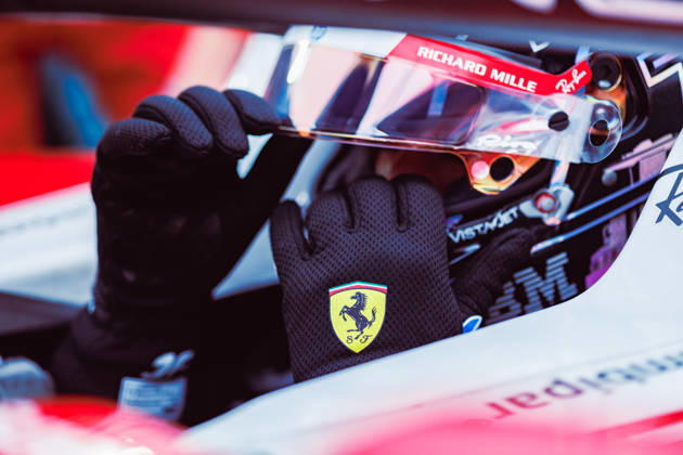 October 10, 2026, Singapore, Singapore: Charles Leclerc of Monaco and the Scuderia Ferrari HP on the grid before the sprint race ahead of the F1 Grand Prix of Singapore at the Marina Bay Street Circuit. Formula 1, Singapore Grand Prix 2026, Saturday Sprint Race - 10 Oct 2026 - ZUMAs197 20261010_aaa_s197_1131 Copyright: xGeorgexHitchensx