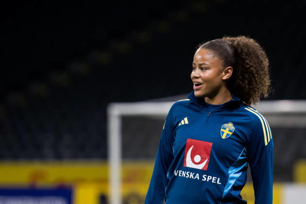 October 12, 2026: Felicia Schröder of the Swedish women’s national soccer team during a training session on October 12, 2026 in Stockholm. Photo by Emma Wallskog, BILDBYRAN, code EW JZ0768. soccer, football, soccer, World Cup qualifiers, FIFA Women’s World Cup qualifiers, training, Sweden, women’s soccer, BBENG Copyright: EMMAxWALLSKOG BB261012EW019