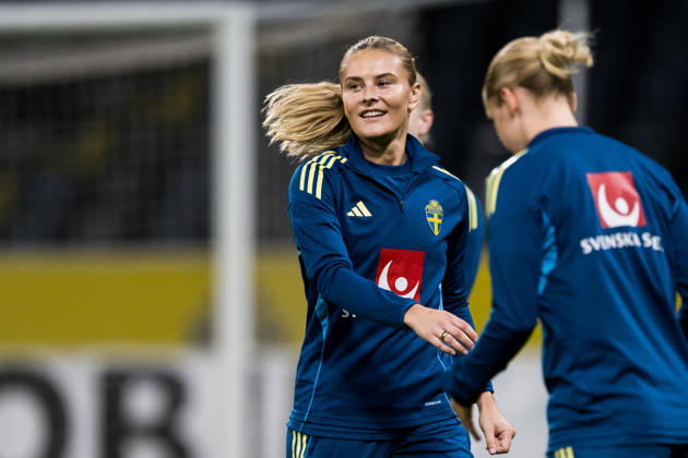October 12, 2026: Amanda Nildén of the Swedish women’s national soccer team during a training session on October 12, 2026 in Stockholm. Photo by Emma Wallskog, BILDBYRAN, code EW JZ0768. soccer, football, soccer, World Cup qualifiers, FIFA Women’s World Cup qualifiers, training, Sweden, women’s soccer Copyright: EMMAxWALLSKOG BB261012EW029