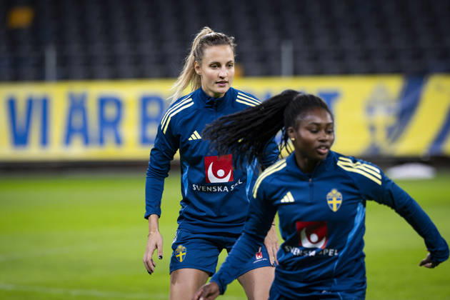 STOCKHOLM, SWEDEN, 20261012 Soccer player Nathalie Björn on the field as the Swedish women s national soccer team trains at Friends Arena ahead of the World Cup playoff match against Lithuania STOCKHOLM SWEDEN x10050x  Copyright: xPontusxLundahl TTx INFÖR VM-PLAYOFF SVERIGE-LITAUEN