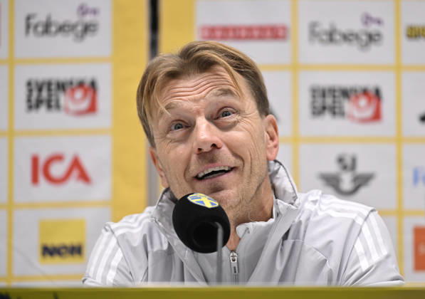 Football, women, the Netherlands national team, press conference