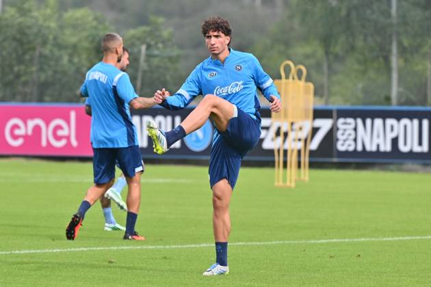 Foto IPP Felice De Martino Castel Volturno (Ce) 12 10 2026 Allenamento Napoli pre gara Champions League con il Villareal Nella foto: Luca Marianucci Italy Photo Press World Copyright Castel Volturno italy ITALY  Copyright: xR4924_italyphotopressx