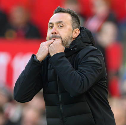 10 October 2026 - Manchester United, ManU v Tottenham Hotspur - Premier League League - Old Trafford - Manchester. Manchester United v Tottenham Hotspur - Premier League League - Old Trafford - Manchester. Tottenham Manager Roberto De Zerbi. Picture : Mark Pain MANCHESTER England Copyright: xMarkxPainx
