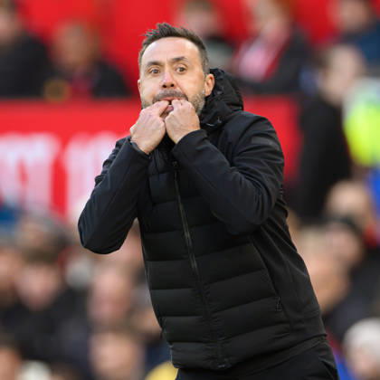 10 October 2026 - Manchester United, ManU v Tottenham Hotspur - Premier League League - Old Trafford - Manchester. Manchester United v Tottenham Hotspur - Premier League League - Old Trafford - Manchester. Tottenham Manager Roberto De Zerbi. Picture : Mark Pain MANCHESTER England Copyright: xMarkxPainx