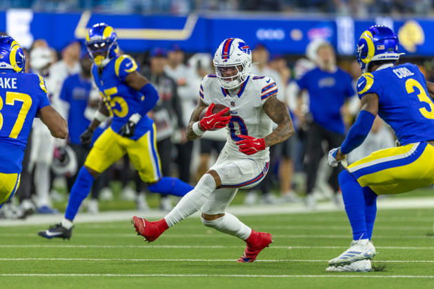 INGLEWOOD, CA - OCTOBER 12: Keon Coleman 0 of the Buffalo Bills carries the ball during an NFL, American Football Herren, USA game between the Buffalo Bills and the Los Angeles Rams on October 12, 2026, at SoFi Stadium in Inglewood, California. (Photo by Greg Fiore Icon Sportswire) NFL: OCT 12 Bills at Rams EDITORIAL USE ONLY Icon2610122584