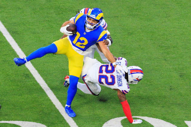 October 12, 2026, Inglewood, California, USA: 12 Puka Nacua, WR of the Los Angeles Rams is tackled by 22 CJ Gardner-Johnson, S of the Buffalo Bills during a regular NFL, American Football Herren, USA game against the Buffalo Bills on Monday October 12, 2026 at SoFi Stadium in Inglewood, California. Rams lose to Bills, 34-37 in overtime. JAVIER ROJAS PI Rams Vs. Bills - ZUMAp124 20261012_zaa_p124_044 Copyright: xJavierxRojasx