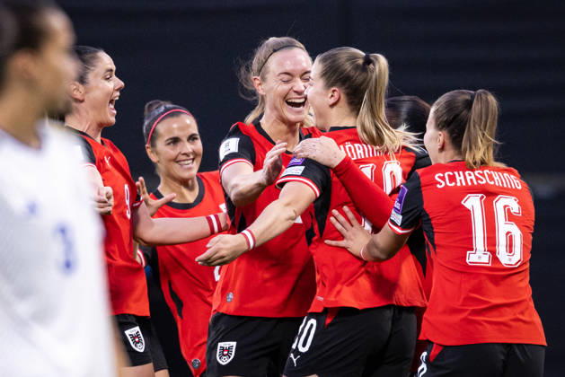 SOCCER - FIFA World Cup, WM, Weltmeisterschaft, Fussball 2027, quali, AUT vs KOS VIENNA,AUSTRIA,13.OCT.26 - SOCCER - FIFA Women s World Cup 2027, european qualifiers, OEFB international match, Länderspiel, Nationalmannschaft Austria vs Kosovo. Image shows the rejoicing of AUT with Marie Hoebinger (AUT). GEPAxpictures xArminxRauthner