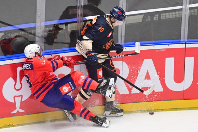 Ice hockey, Eishockey Champions League match: HC Dynamo Pardubice vs Vaxjo Lakers Hockey Club in Pardubice, Czech Republic, October 13, 2026. From left Frantisek Formanek of Pardubice, Olle Karlsson of Vaxjo. (CTKxPhoto JosefxVostarek) CTKPhotoP2026101306558  CTKPhotoP2026101306558