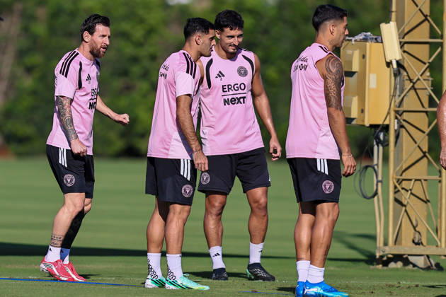 FORT LAUDERDALE, FL - OCTOBER 13: Inter Miami CF forward Lionel Messi (10) is seen during an Inter Miami Training Session at Florida Blue Training Center on October 13, 2026 in Fort Lauderdale, Florida. (Photo by Chris Arjoon Icon Sportswire) SOCCER: OCT 13 Inter Miami CF Training EDITORIAL USE ONLY Icon2610130000024