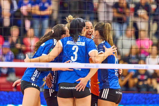 Volleyball, Women, VBL, Allianz MTV Stuttgart v Binder Blaubären TSV Flacht