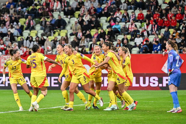 POLAND VS BELGIUM Amy Littel (3) of Belgium scores 1-1 and Belgium celebrate during a female soccer game between the national teams of Poland and Belgium , called the Red Flames , in the play-offs round 1 and 2nd leg for the European qualifiers , on Tuesday 13 October 2026 in Gdansk , POLAND . PHOTO SPORTPIX Stijn Audooren Sportpix.be Gdansk Polsat Plus Arena POLAND Copyright: xSportpix.bex xStijnxAudoorenxStijnxAudoorenx xSportpix.bex