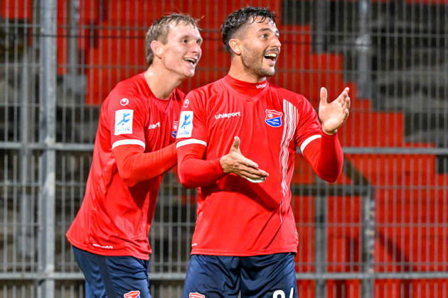 From left: Cornelius Pfeiffer of Unterhaching, 22, and Moritz Mueller of Unterhaching, 24, celebrating a goal, cheering, goal celebration, goal scored, celebrating the goal, goal, celebration, Celebrating the 1–0 goal, optimistic, action, October 13, 2026, Unterhaching, Germany, soccer, Bavarian Regional League, SpVgg Unterhaching vs. TSV 1882 Landsberg xslx