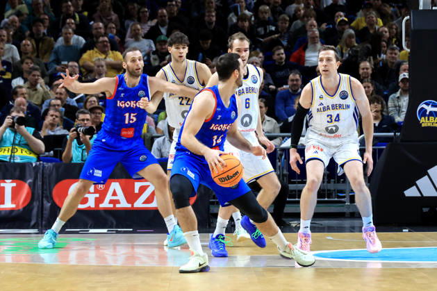 October 13, 2026, Germany, GER, DEU, Basketball, Champions League (BCL), Day 1, 2026–2027 Season, Berlin, ALBA Berlin vs. Igokea, Malte Delow (ALBA Berlin) 6, Brandon Angel (ALBA Berlin) 21, Justin Bean (ALBA Berlin) 34, Petar Kovacevic (Igokea) 14, Djordje Topolovic (Igokea) 15, nordphoto GmbH, Engler, Berlin, Uber Arena, Berlin, Germany Copyright: xNordphotox xEnglerx