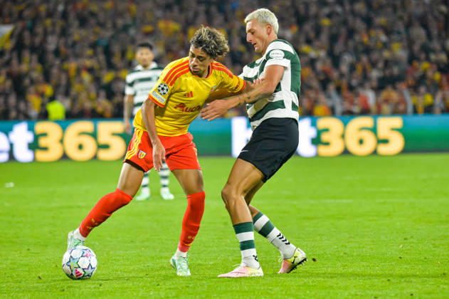 FOOTBALL : RC Lens vs Sporting Club Portugal - Ligue des Champions - Phase de Ligue - Journée 2 - 13 10 2026 Silas Andersen (Sporting Club Portugal) Mezian Mesloub (RC Lens) LensFrance Copyright: xBaptistexAutissierx