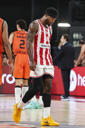 October 13, 2026, Valencia, Valencia, Spain: Tyrique Jones of Olympiacos Piraeus looks down during the Euroleague Basketball Regular Season Round 5 game between Valencia Basket and Olympiacos Piraeus Roster at Roig Arena on October 13, 2026 in Valencia, Spain. Valencia Spain - ZUMAa181 20261013_zaa_a181_058 Copyright: xIrinaxR.xHx