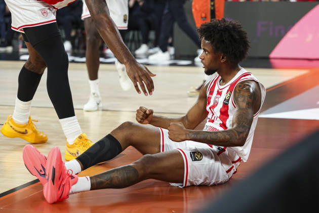 October 13, 2026, Valencia, Valencia, Spain: Jean Montero of Olympiacos Piraeus gestures during the Euroleague Basketball Regular Season Round 5 game between Valencia Basket and Olympiacos Piraeus Roster at Roig Arena on October 13, 2026 in Valencia, Spain. Valencia Spain - ZUMAa181 20261013_zaa_a181_057 Copyright: xIrinaxR.xHx