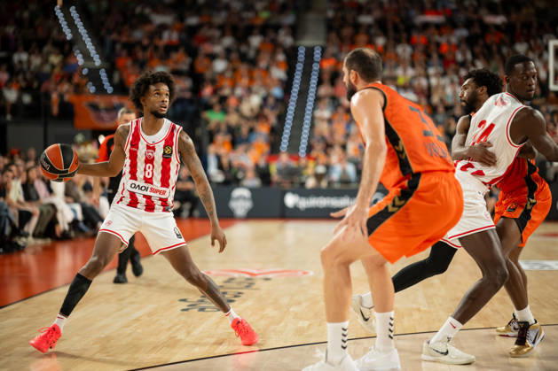 EuroLeague Round 5 match between Valencia Basket and Olympiacos Piraeu Jean Montero of Olympiacos Piraeus in action during the EuroLeague Round 5 match between Valencia Basket and Olympiacos Piraeu at Roig Arena, (Valencia ) on October 13, 2026. Copyright: xVicentexVidalxFernandezx
