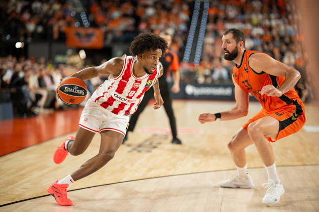 EuroLeague Round 5 match between Valencia Basket and Olympiacos Piraeu Jean Montero of Olympiacos Piraeus in action during the EuroLeague Round 5 match between Valencia Basket and Olympiacos Piraeu at Roig Arena, (Valencia ) on October 13, 2026. Copyright: xVicentexVidalxFernandezx