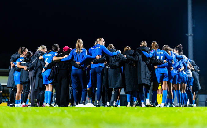 SOCCER - FIFA World Cup, WM, Weltmeisterschaft, Fussball - Women s Qualifiers - Slovenia vs. Turkey Photo by IPA ABACAPRESS.COM89666617 - Slovenian players celebrate during a soccer match between Slovenia (SLO) and Turkey (TUR) in Round 1 of the Playoffs for the 2027 FIFA Women s European Qualifiers at Domzale Stadium in Domzale, Slovenia, on October 13, 2026. Photo by Nik Moder Moder Photo Agency during the Women s Qualifiers—Slovenia vs. Turkey, a FIFA World Cup match on October 13, 2026  Copyright: xIPAxSport ABACAx