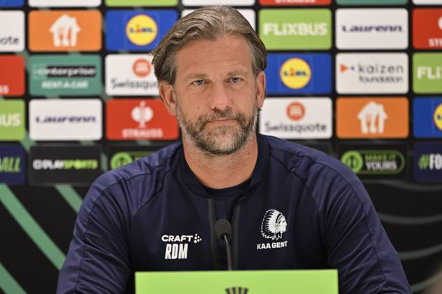 KAA Gent v AGF Aarhus - UEFA Conference League Media Activities 14 10 2026 GENT, BELGIUM - OCTOBER 14 : De Mil Rik head coach of KAA Gent and Roef Davy goalkeeper of KAA Gent speaking with the media during a pre-match press conference, PK, Pressekonferenz ahead of the UEFA Conference League 2026 27 League Phase matchday 1 match between KAA Gent and AGF Aarhus on October 14, 2026 in Gent, Belgium, 14 10 2026 Gent Belgium Copyright: xJanxDexMeuleneirx