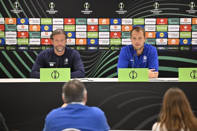 KAA Gent v AGF Aarhus - UEFA Conference League Media Activities 14 10 2026 GENT, BELGIUM - OCTOBER 14 : De Mil Rik head coach of KAA Gent and Roef Davy goalkeeper of KAA Gent speaking with the media during a pre-match press conference, PK, Pressekonferenz ahead of the UEFA Conference League 2026 27 League Phase matchday 1 match between KAA Gent and AGF Aarhus on October 14, 2026 in Gent, Belgium, 14 10 2026 Gent Belgium Copyright: xJanxDexMeuleneirx