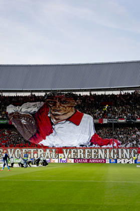 ROTTERDAM Feyenoord fans during the UEFA Champions League match between Feyenoord and Como at De Kuip on October 14, 2026, in Rotterdam, the Netherlands. Photo by DeFodi Images