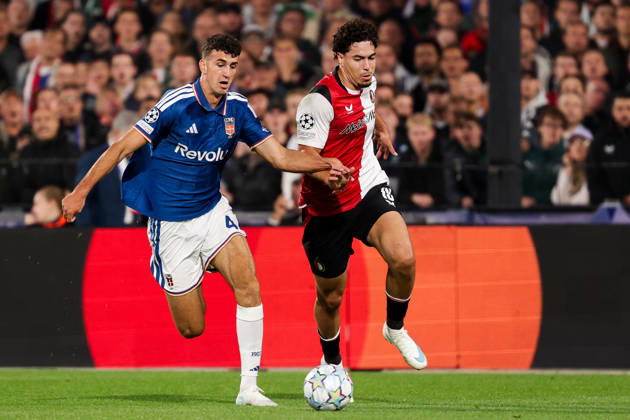 2026-10-14 Feyenoord v Como - UEFA Champions League, league phase, matchday 2 ROTTERDAM, NETHERLANDS - OCTOBER 14: Nacho Ferri of Feyenoord battles for the ball with Jacobo Ramon of Como during the UEFA Champions League, league phase, matchday 2 match between Feyenoord and Como at Stadion Feijenoord on October 14, 2026 in Rotterdam, Netherlands. Rotterdam Stadion Feijenoord Netherlands Content not available for redistribution in The Netherlands directly or indirectly through any third parties. Copyright: xHansxvanxderxValkx