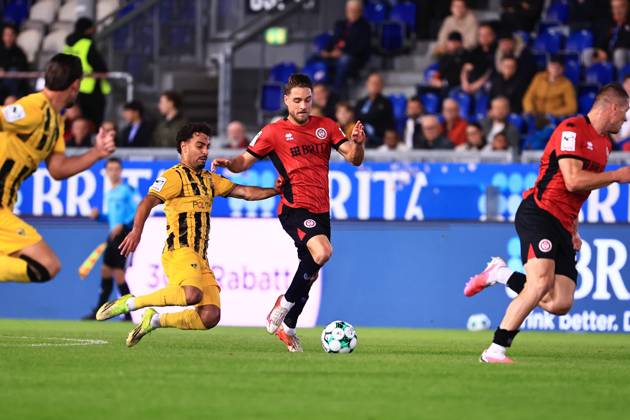 Mehdi Loune of Alemannia Aachen, No. 10, in a tackle with Lukas Schleimer of SV Wehen Wiesbaden, No. 07 (GER), SV Wehen Wiesbaden vs. Alemannia Aachen, soccer, 3. Liga, Matchday 9, 2026–2027 season, October 14, 2026 DFB regulations prohibit any use of photographs as image sequences and or quasi-video GER, SV Wehen Wiesbaden vs. Alemannia Aachen, soccer, 3rd Division, Matchday 9, 2026–2027 season, October 14, 2026, Wiesbaden Copyright: xEibner-Pressefoto RenexWeissx EP_RWS
