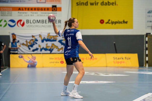 HSG Blomberg Lippe GER vs. HC Leipzig GER, Handball, Women s Handball Bundesliga 1, Matchday 6, 2026–2027 Season, Blomberg, October 14, 2026: Isabelle Axmann of HSG Blomberg Lippe, No. 11, builds up play at the Blomberg Synflex Arena on Ulmenallee, Germany