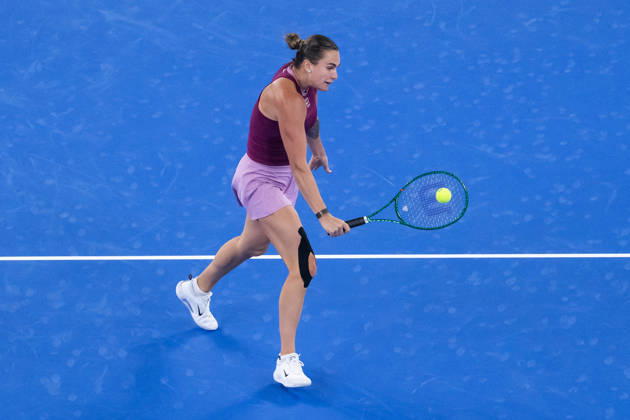 2026 WTA, Tennis Damen Wuhan Open: Aryna Sabalenka - Ann Li in wuhan, China - 14 Oct 2026 Aryna Sabalenka of Belarus plays against Ann Li of USA ( not in view) during the Wuhan Open final match at the Optics Valley International Tennis Center. Ann li defeated Aryna Sabalenka with a score of 3-6, 6-4, 7-6. wuhan China Copyright: xRenxYongx xSOPAxImagesx DSC01267