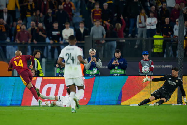 AS Roma v Real Madrid C.F. - UEFA Champions League 2026 27 League Phase MD2 Donyell Malen of AS Roma scores second goal during the AS Roma v Real Madrid C.F. - UEFA Champions League 2026 27 League Phase MD2 at Stadio Olimpico on October 14, 2026 in Rome, Italy Rome Stadio Olimpico Lazio Italy Copyright: xGiuseppexMaffiax 261014_UCL_Roma-RealMadrid_GM_08805