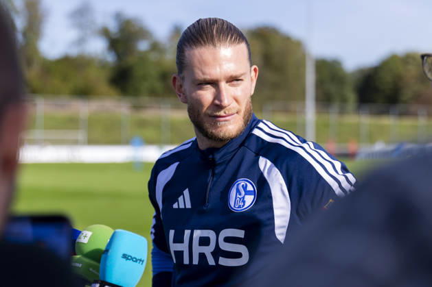 October 15, 2026, Soccer, FC Schalke 04 Training Session, Media Round with Goalkeeper Loris Karius, FC Schalke 04, Gelsenkirchen, FC Schalke 04 Training Facility, North Rhine-Westphalia, Germany, xRHR, PHOTO YYx Copyright: RHR-FOTOx RHR-FOTO YY