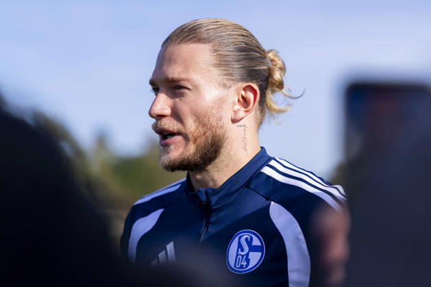 October 15, 2026, Soccer, FC Schalke 04 Training Session, Media Round with Goalkeeper Loris Karius, FC Schalke 04, Gelsenkirchen, FC Schalke 04 Training Facility, North Rhine-Westphalia, Germany, xRHR, PHOTO YYx Copyright: RHR-FOTOx RHR-FOTO YY