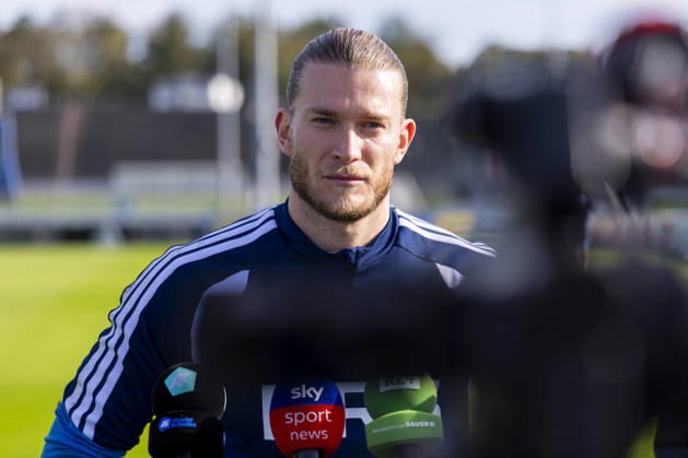 October 15, 2026, Soccer, FC Schalke 04 Training Session, Media Round with Goalkeeper Loris Karius, FC Schalke 04, Gelsenkirchen, FC Schalke 04 Training Facility, North Rhine-Westphalia, Germany, xRHR, PHOTO YYx Copyright: RHR-FOTOx RHR-FOTO YY