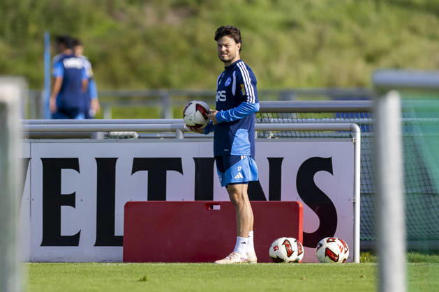 October 15, 2026, Soccer, FC Schalke 04 practice Adrian Gantenbein FC Schalke 04 Gelsenkirchen FC Schalke 04 training facility NRW Germany xRHR PHOTO YYx Copyright: RHR-FOTOx RHR-FOTO YY