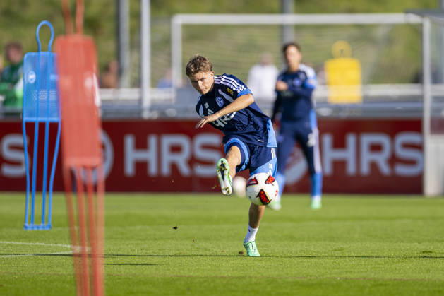 October 15, 2026, Soccer, FC Schalke 04 practice Luca Vozar FC Schalke 04 Gelsenkirchen FC Schalke 04 training facility NRW Germany xRHR PHOTO YYx Copyright: RHR-FOTOx RHR-FOTO YY