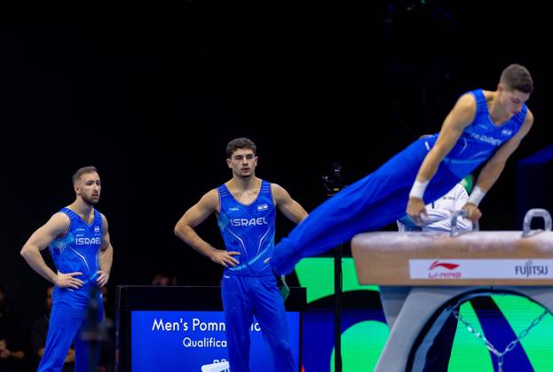 ROTTERDAM - Gymnasts of the Israeli gymnastics team during podium training at the World Championships in Ahoy Rotterdam. IRIS VAN DEN BROEK ANP xVIxANPxSportx xxANPxIVx 572514603 originalFilename: 572514603.jpg