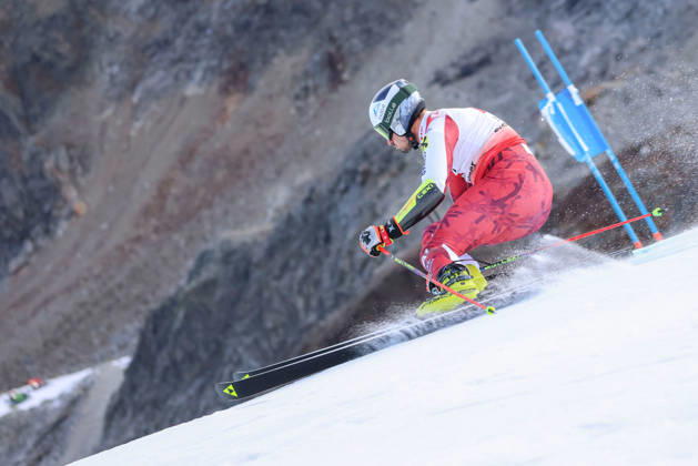ALPINE SKIING - Ski Austria, training SOELDEN,AUSTRIA,15.OCT.26 - ALPINE SKIING - Ski Austria, giant slalom, training and qualification. Image shows a feature of Stefan Brennsteiner (AUT).  GEPAxpictures xMathiasxMandl