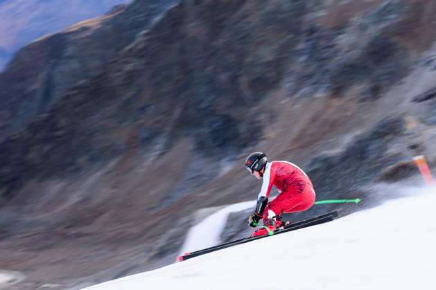 ALPINE SKIING - Ski Austria, training SOELDEN,AUSTRIA,15.OCT.26 - ALPINE SKIING - Ski Austria, giant slalom, training and qualification. Image shows a feature of Raphael Haaser (AUT).  GEPAxpictures xMathiasxMandl