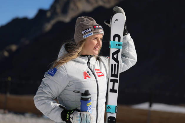 ALPINE SKIING - Ski Austria, training SOELDEN,AUSTRIA,15.OCT.26 - ALPINE SKIING - Ski Austria, giant slalom, training and qualification. Image shows .  GEPAxpictures xMathiasxMandl