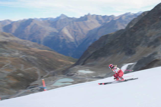 ALPINE SKIING - Ski Austria, training SOELDEN,AUSTRIA,15.OCT.26 - ALPINE SKIING - Ski Austria, giant slalom, training and qualification. Image shows a feature of Nina Astner (AUT).  GEPAxpictures xMathiasxMandl
