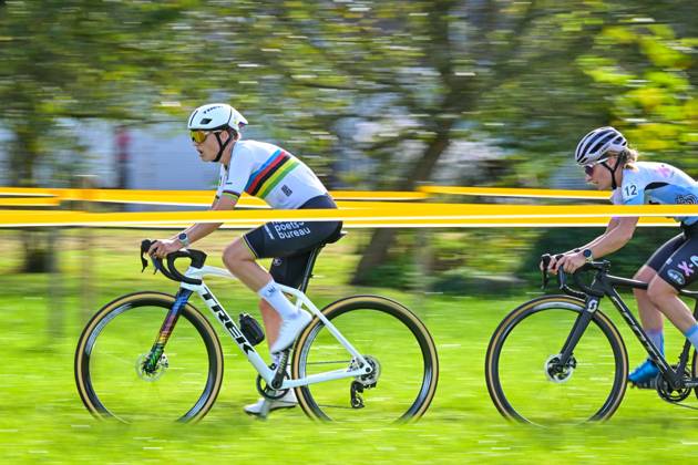 Netherlands Lucinda Brand pictured in action during the women elite race of the Kermiscross cyclocross cycling event, on Thursday 15 October 2026, in Ardooie. DAVIDxPINTENS  x189892543x