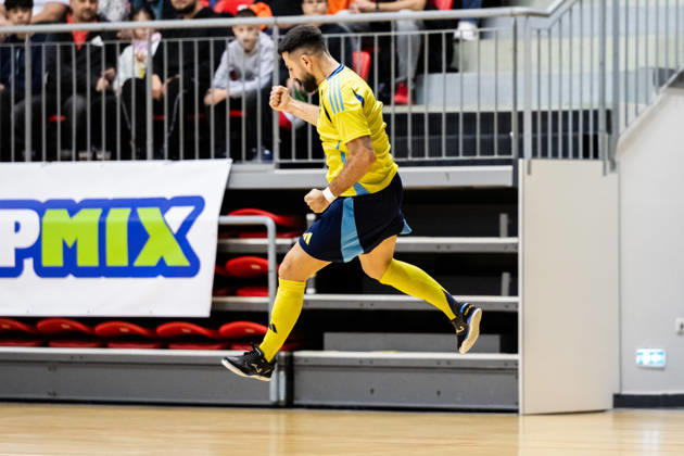 October 15, 2015: Fehim Smajlovic of Sweden celebrates during the FIFA Futsal World Cup qualifying match between Hungary and Sweden on October 15, 2026 in Nyíregyháza. Photo: Bildbyran EXT BILDBYRÅN COP 18 XYA131 futsal national team Hungary Sweden national team Sweden BBENG World Cup qualifier Hungary celebration jubilation  Copyright: BILDBYRANxEXT BB261015BB561